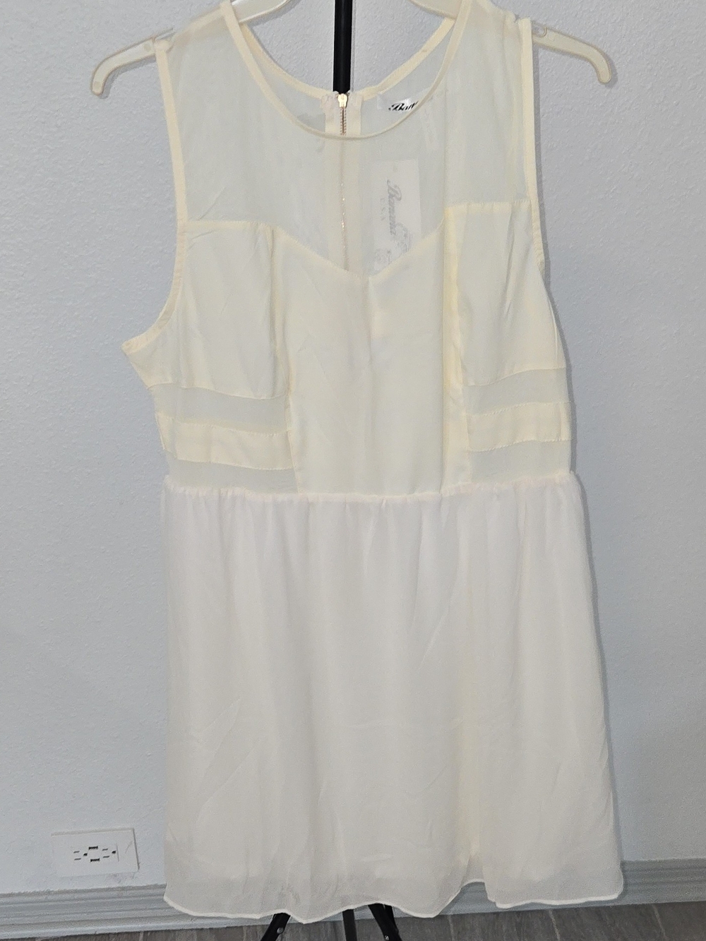 Banana Republic Cream and White Mini Dress